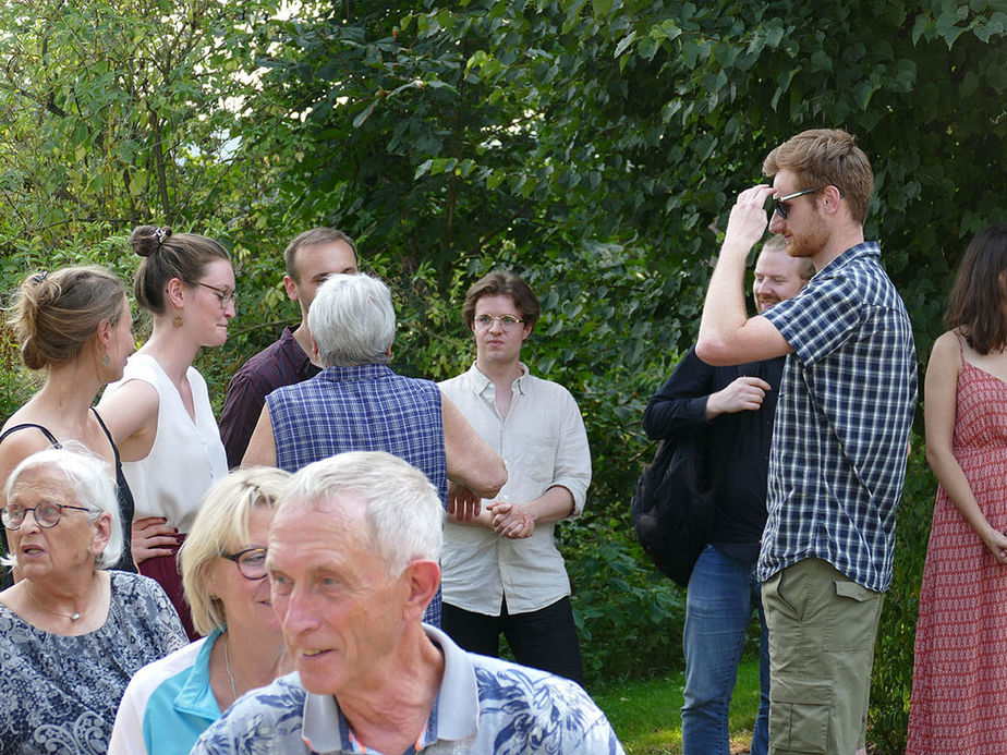 Nachfeier des Mährisch-Neustädter Wachsstockfestes an der Weingartenkapelle (Foto: Karl-Franz Thiede)